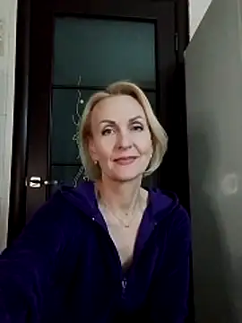 MichelleSolis online show from April 2, 7:31 pm