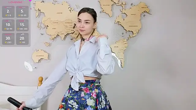 Snapshot of EddieChery chatting on March 1, 3:12 pm EddieChery online show from March 1, 3:12 pm