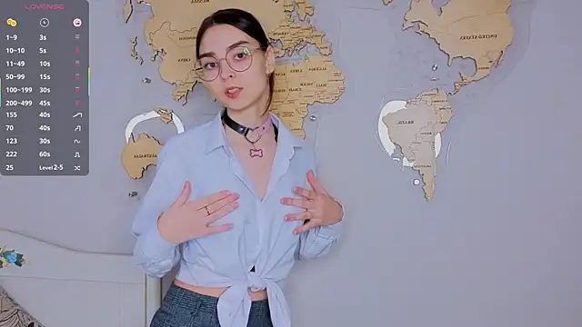 Snapshot of EddieChery chatting on February 10, 3:33 pm EddieChery online show from February 10, 3:33 pm