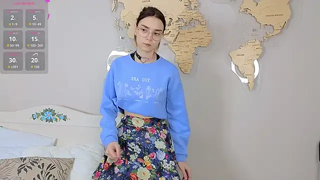 Snapshot of EddieChery chatting on February 23, 3:12 pm EddieChery online show from February 23, 3:12 pm