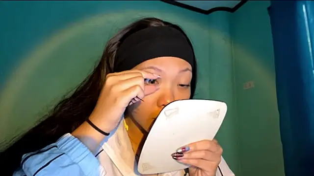 TerisaYellow online show from February 18, 5:49 am