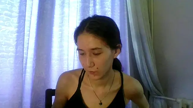 Snapshot of NickiKisinger chatting on July 19, 7:06 am NickiKisinger online show from July 19, 7:06 am