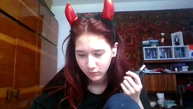 NickiKisinger online show from February 26, 5:18 am