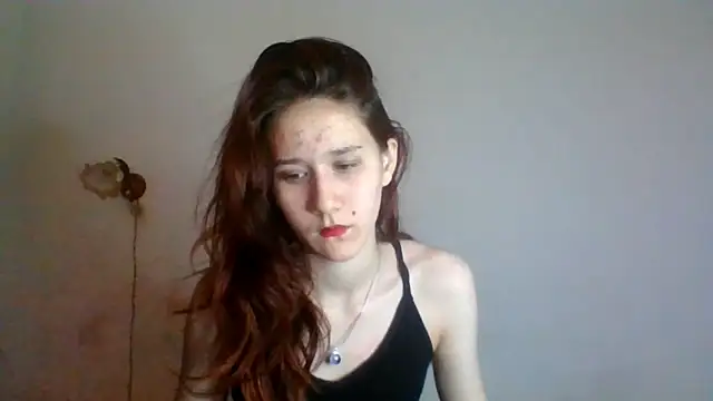 NickiKisinger online show from May 13, 7:26 am