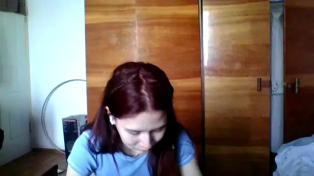 NickiKisinger online show from February 14, 6:35 am