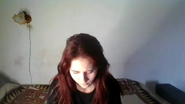 NickiKisinger online show from February 25, 7:08 am