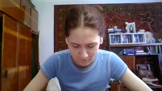 NickiKisinger online show from March 18, 5:10 am