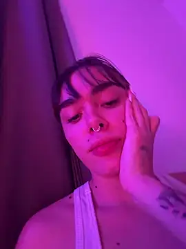 Just Lu online show from March 30, 5:09 am