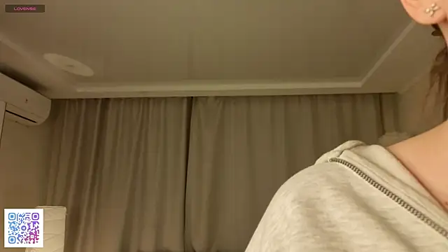 Snapshot of LeanneDinkle chatting on February 28, 4:56 am LeanneDinkle online show from February 28, 4:56 am