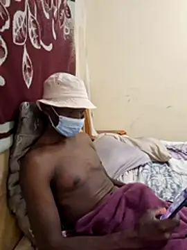 dark-hard-good online show from April 10, 1:29 pm