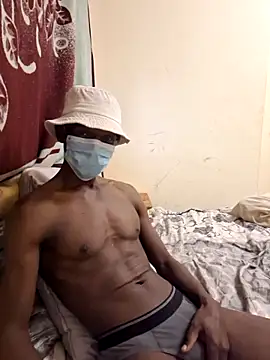 dark-hard-good online show from March 26, 2:59 pm