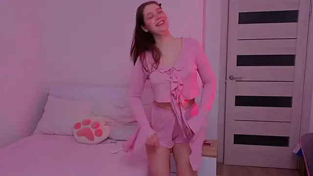 flowernnet online show from April 15, 7:18 pm