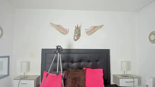 Karla 94 online show from March 1, 3:39 am