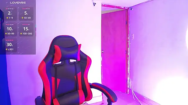 Zoe-Walzer online show from April 8, 3:35 pm