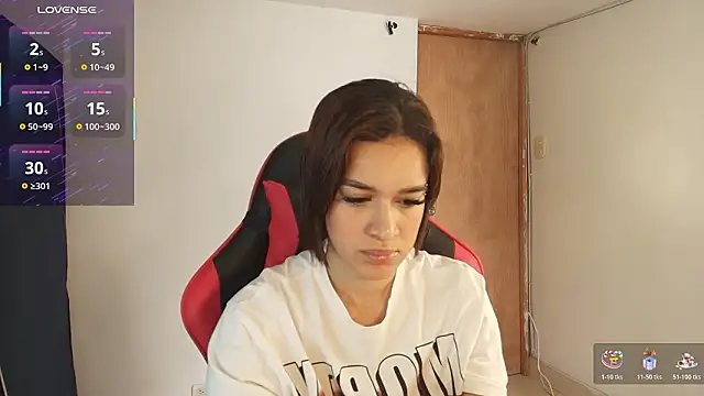 Zoe-Walzer online show from March 18, 4:41 pm