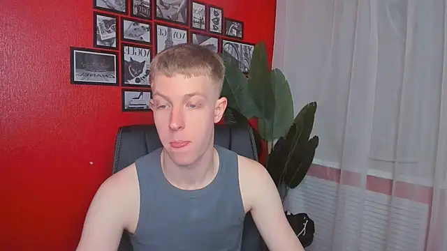 Snapshot of Dylan_Norton chatting on June 17, 10:36 am Dylan Norton online show from June 17, 10:36 am