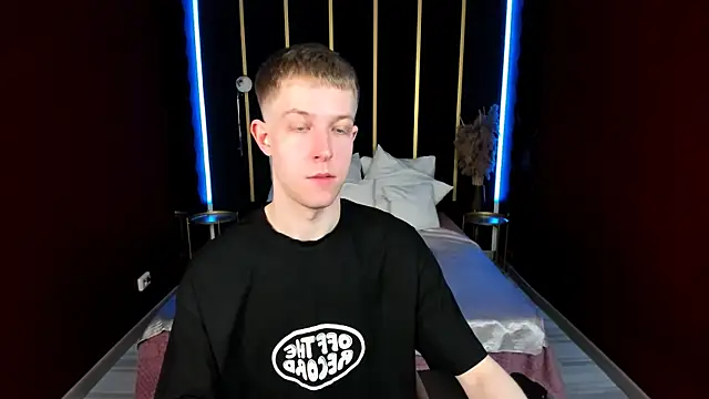 Snapshot of Dylan_Norton chatting on April 30, 12:01 pm Dylan Norton online show from April 30, 12:01 pm