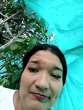 Snapshot of mon_single_dirty chatting on February 6, 7:54 pm mon single dirty online show from February 6, 7:54 pm