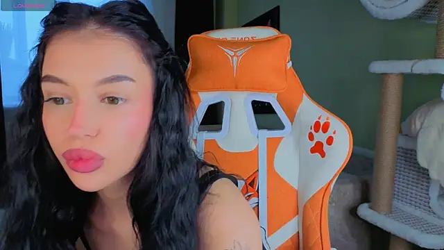 RiriDay online show from February 22, 1:13 pm