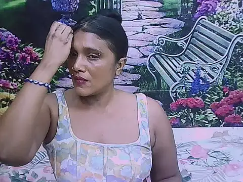 IndianSexyLady20 online show from March 28, 5:30 am