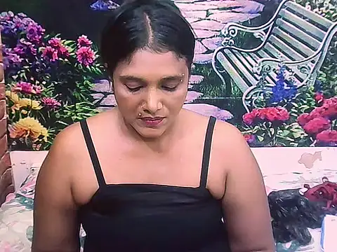 IndianSexyLady20 online show from March 23, 5:29 am