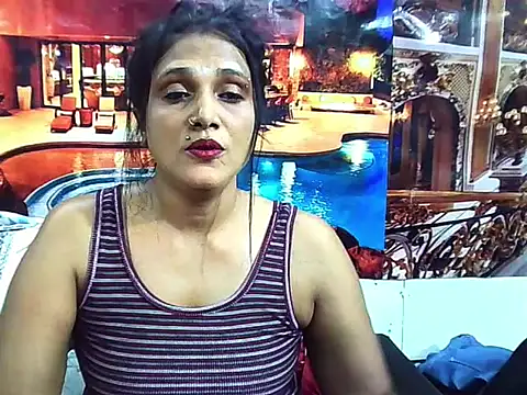 IndianSexyLady20 online show from May 8, 3:05 pm