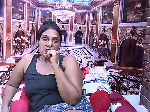 IndianSexyLady20 online show from May 14, 6:32 am