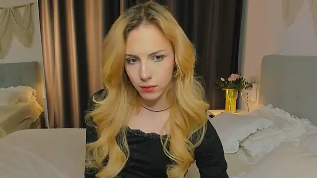 Tiffany  King online show from April 10, 5:25 am