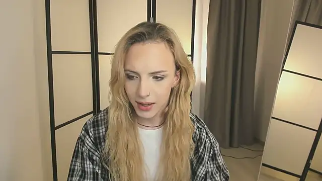 Tiffany  King online show from March 14, 8:26 pm