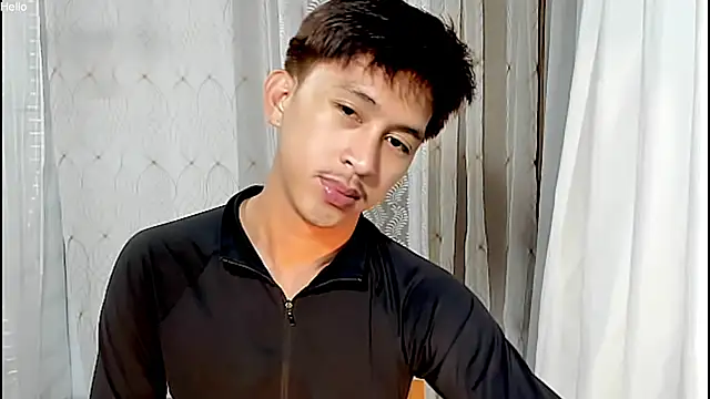 Snapshot of _andrie69_ chatting on April 28, 10:19 am andrie69 online show from April 28, 10:19 am