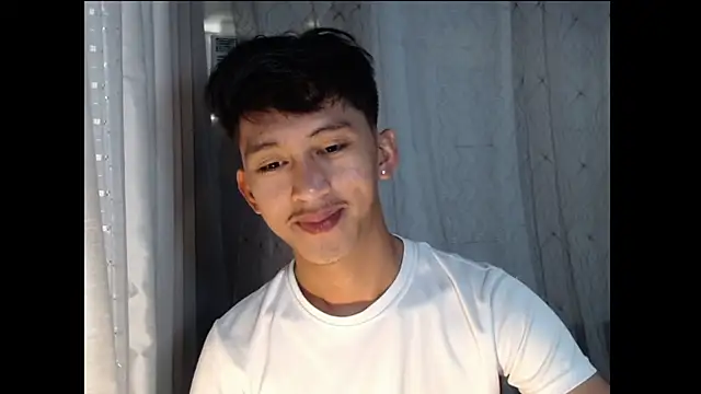  andrie69  online show from March 13, 5:45 am