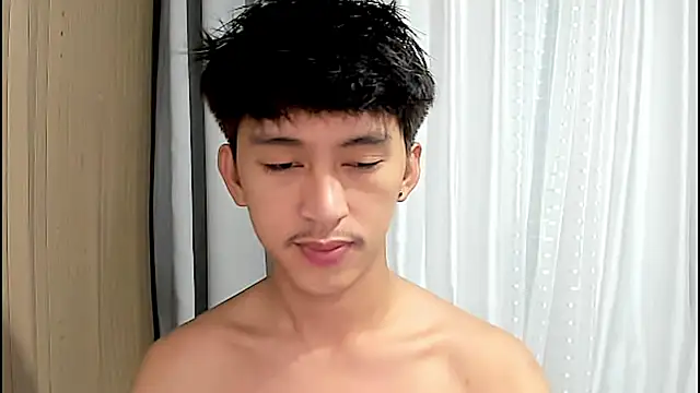  andrie69  online show from April 7, 7:15 pm