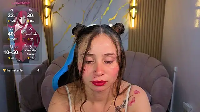 Ariana18 b online show from April 13, 1:04 pm