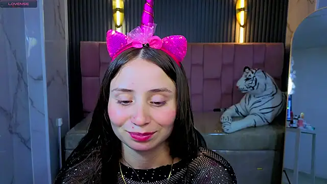 Ariana18 b online show from April 14, 12:54 pm