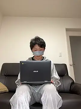 K0U-123 online show from March 11, 1:49 pm