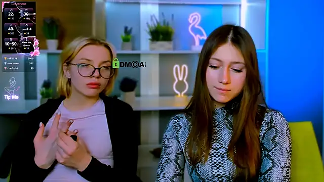 arianaa cat online show from March 27, 1:58 am