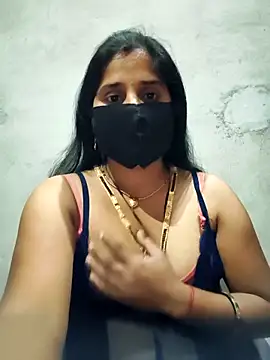 Sexy khushi19 online show from February 25, 9:09 am