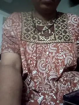 Snapshot of Annuhot143 chatting on February 19, 2:52 am Annuhot143 online show from February 19, 2:52 am