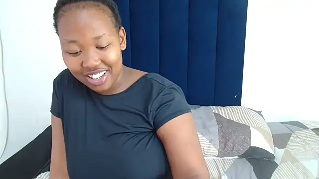 Snapshot of Lissa_27 chatting on February 21, 9:00 am Lissa 27 online show from February 21, 9:00 am