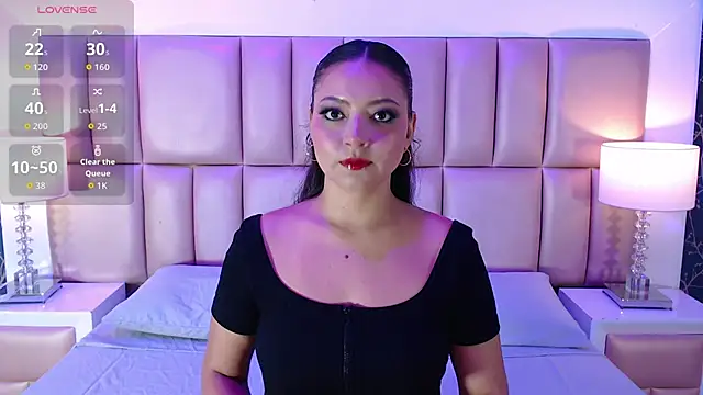 KiaraEverly online show from March 2, 12:01 pm