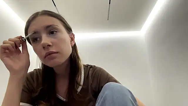 SofiaBlumer online show from February 9, 3:10 pm