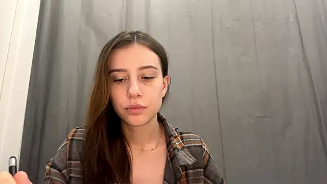 SofiaBlumer online show from February 17, 2:36 pm