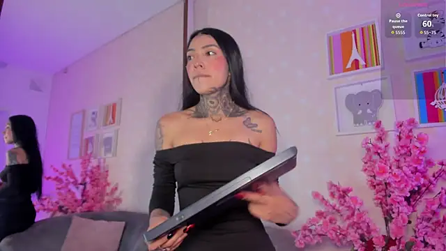 Ashley Blum  online show from March 25, 11:53 am