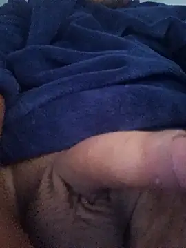 Snapshot of guiappf chatting on March 4, 7:10 pm guiappf online show from March 4, 7:10 pm