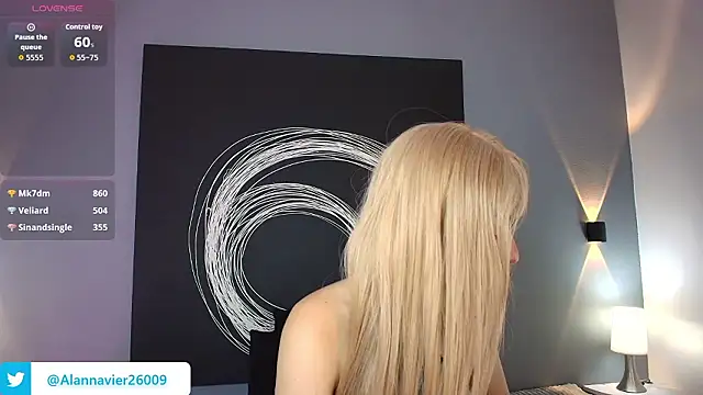 AlannaViera online show from February 14, 12:22 am