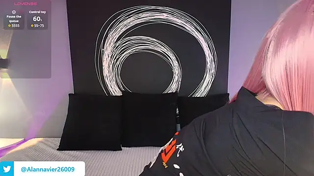 AlannaViera online show from February 21, 11:45 am