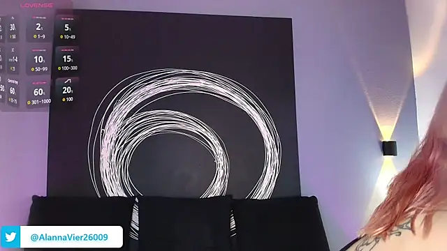 Snapshot of AlannaViera chatting on June 14, 12:50 pm AlannaViera online show from June 14, 12:50 pm