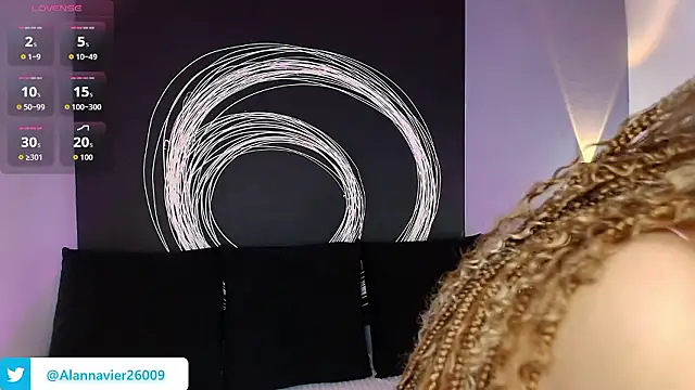 AlannaViera online show from March 22, 12:40 pm