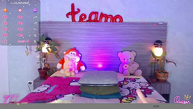 Sophia Valentina online show from May 30, 4:52 am