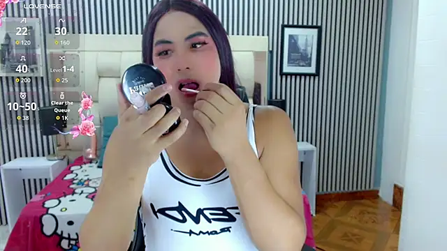 Snapshot of Sophia_Valentina chatting on February 12, 1:22 pm Sophia Valentina online show from February 12, 1:22 pm